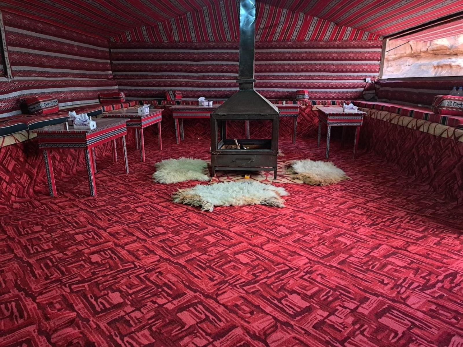 Wadi Rum Bedouin Heart Camp Экстерьер фото