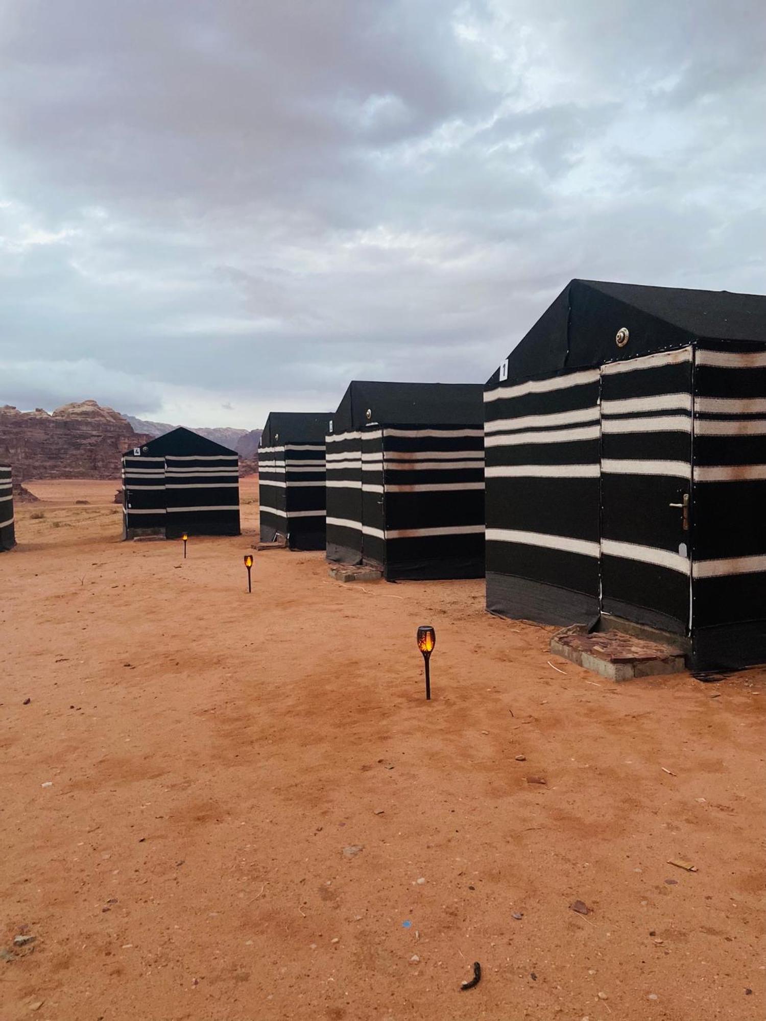 Wadi Rum Bedouin Heart Camp Экстерьер фото